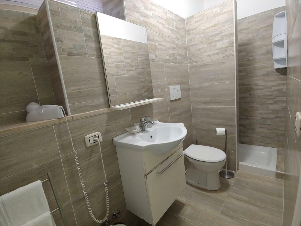 Sorrento Relais Basement Hotel Bagian luar foto